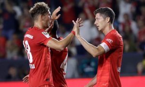 Robert Lewandowski e Leon Goretzka do Bayern de Munique