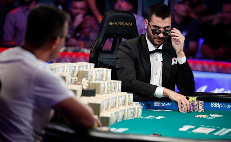 Veja como jogar poker com dinheiro de verdade e conseguir lucrar
