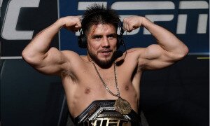 Henry Cejudo é campeão peso galo do UFC