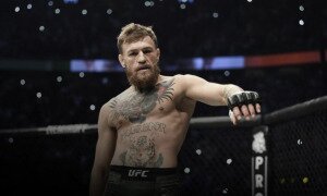 Conor McGregor é ex-campeão peso-pena e peso-leve do UFC