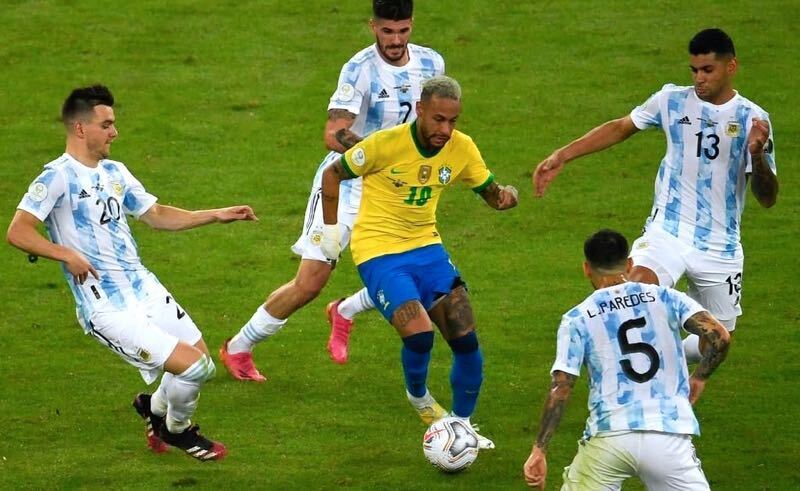 Neymar na final Brasil x Argentina, na Copa América 2021, no Maracanã
